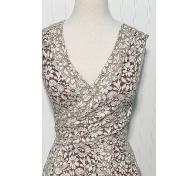 Anthropologie Maeve Dress Faux Wrap V-Neck Floral Lace Sleeveless Tan Small - Picture 2 of 12